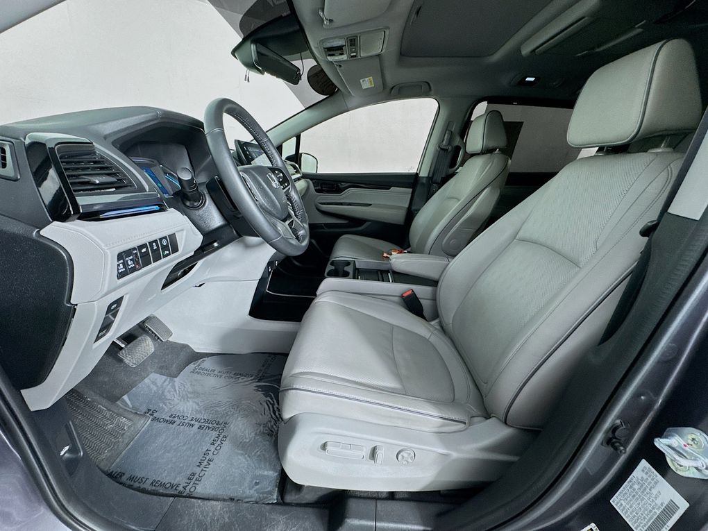 Used 2024 Honda Odyssey Van