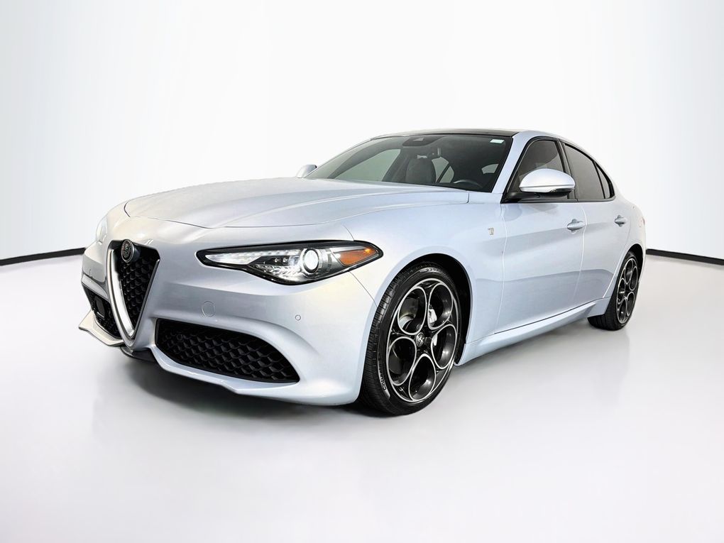 Used 2022 Alfa romeo Giulia Sedan