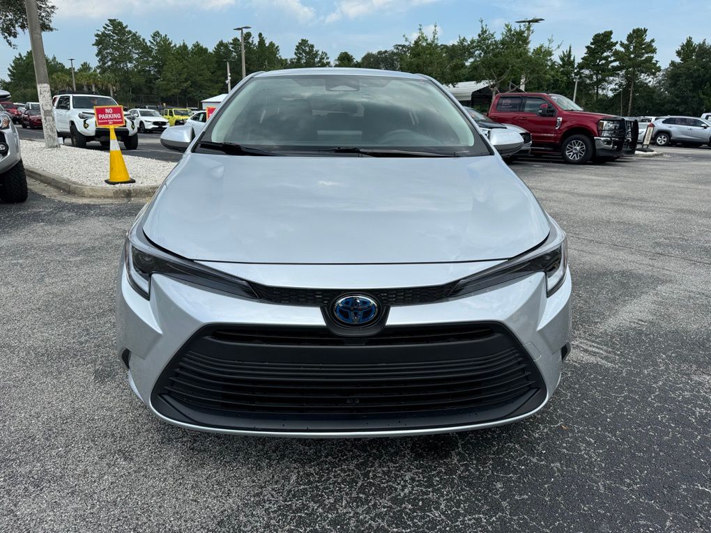 Used 2023 Toyota Corolla LE with VIN JTDBCMFE3P3019807 for sale in Saint Augustine, FL