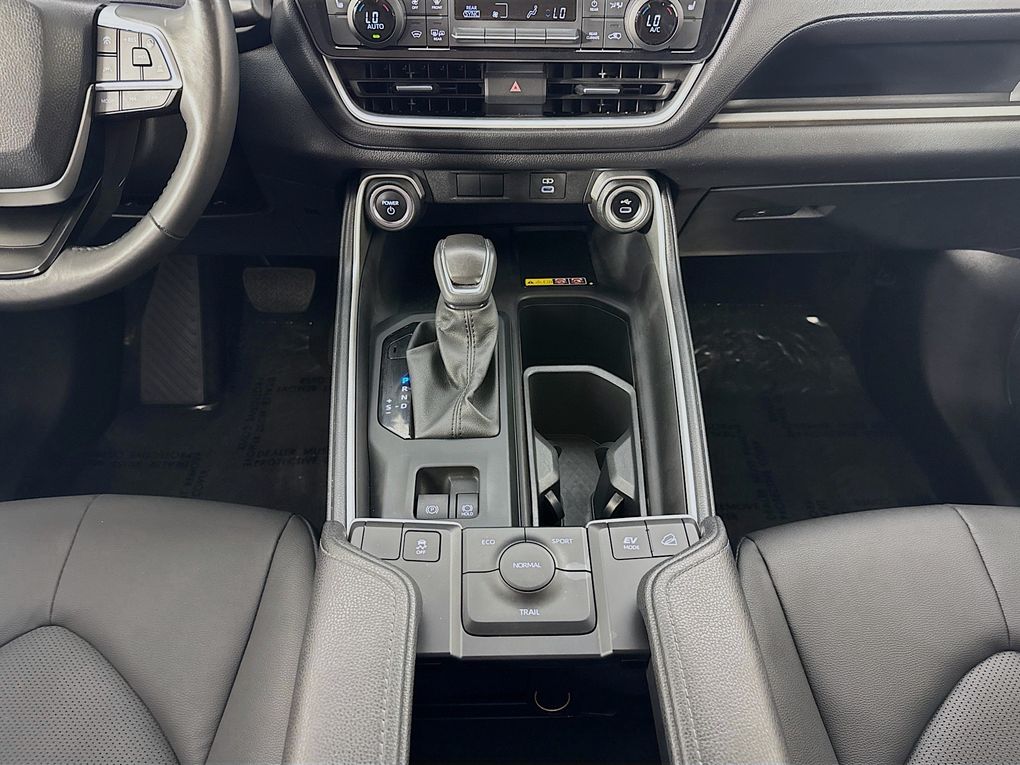 Used 2024 Toyota Grand Highlander Hybrid SUV