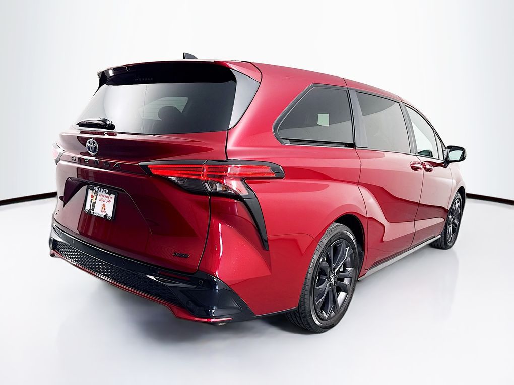 Used 2025 Toyota Sienna Van