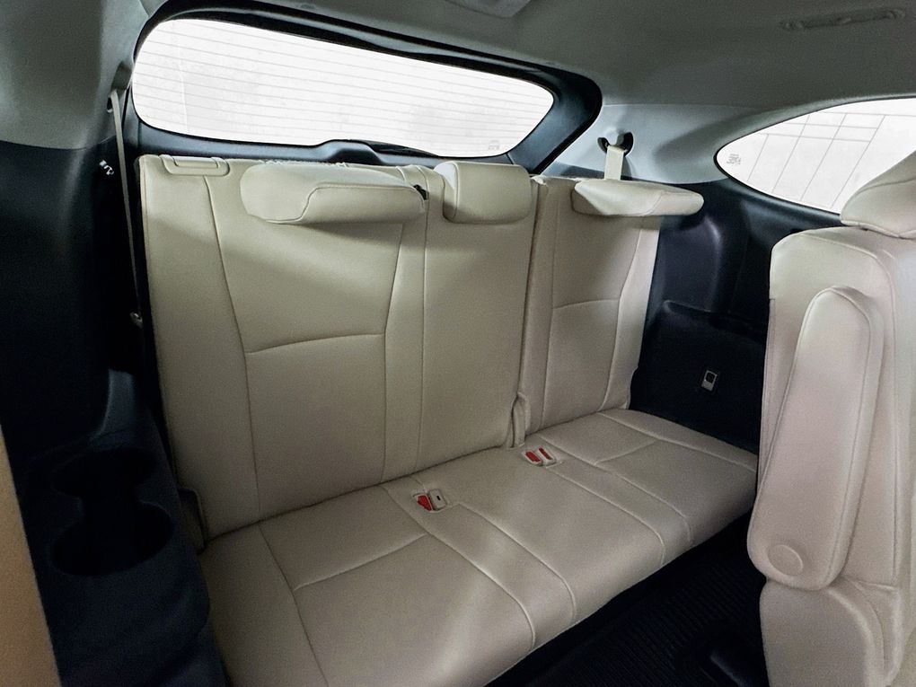 Used 2025 Toyota Highlander Hybrid SUV