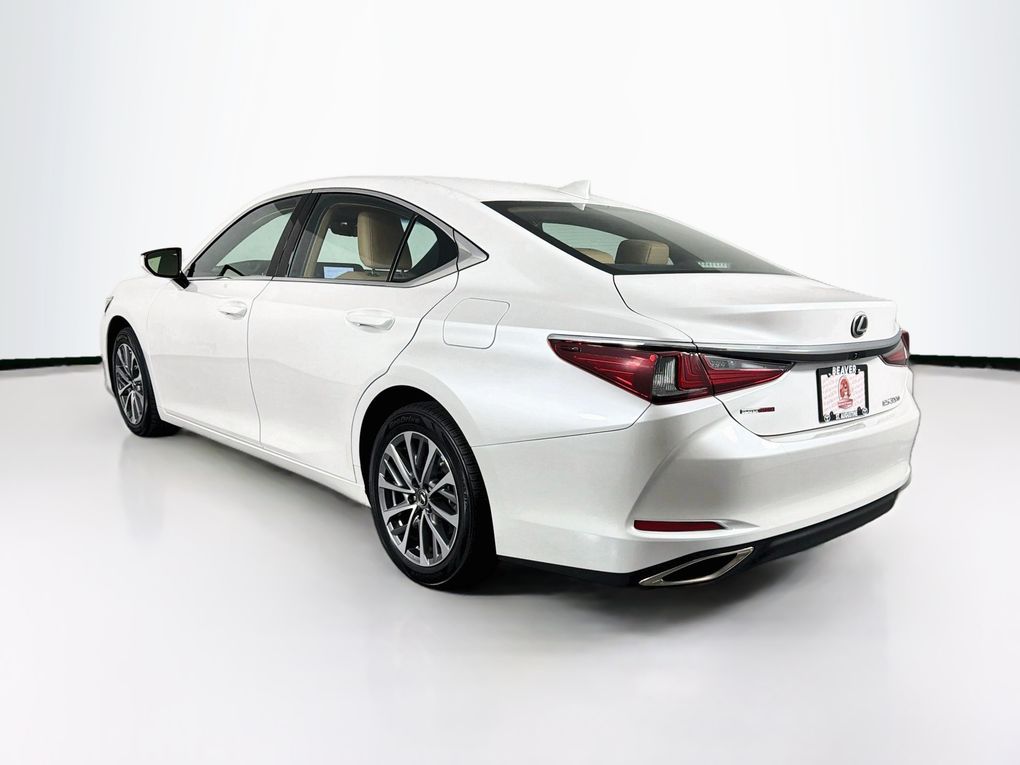 Used 2023 Lexus ES Sedan