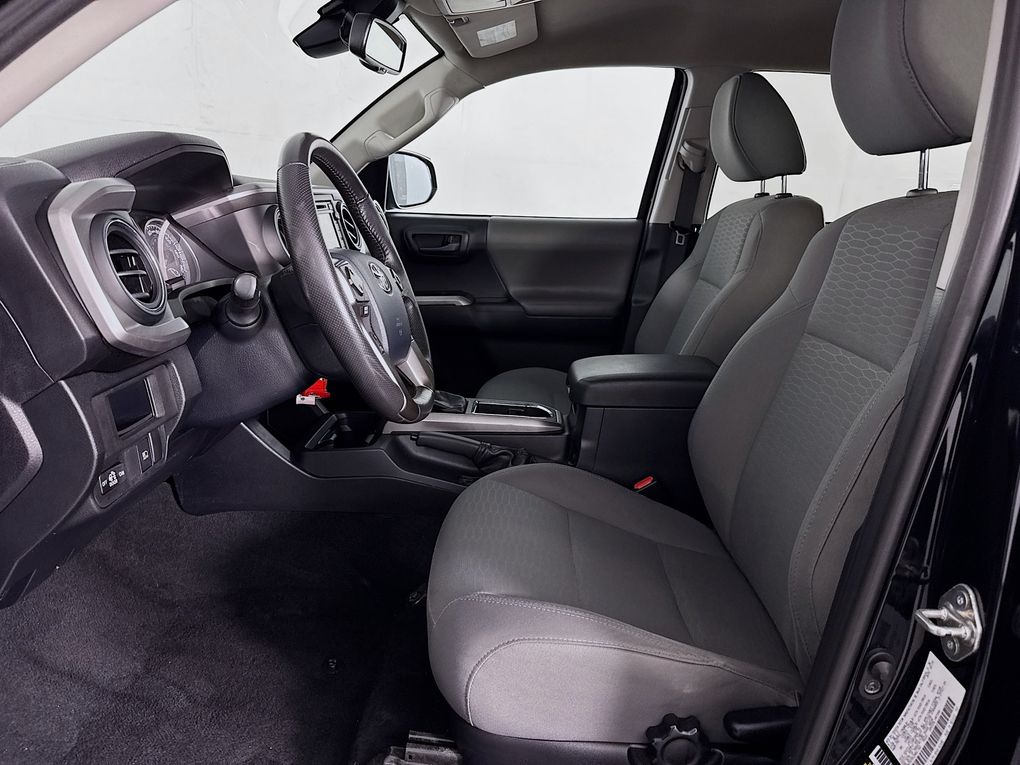 Used 2018 Toyota Tacoma Truck