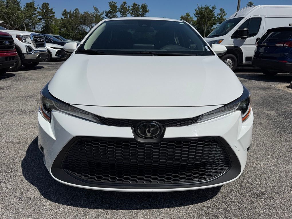 Used 2022 Toyota Corolla LE with VIN JTDEPMAE3N3015777 for sale in Saint Augustine, FL