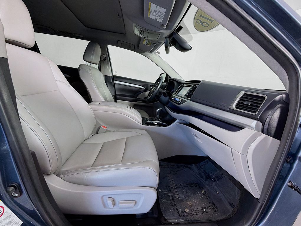Used 2018 Toyota Highlander SUV