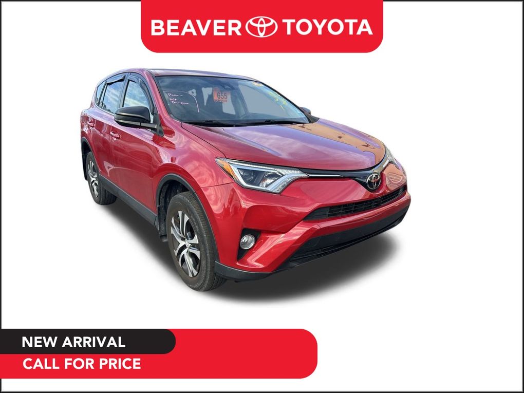 2017 Toyota RAV4 LE's photo