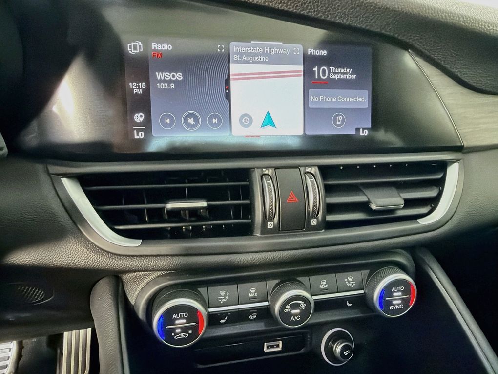 Used 2022 Alfa romeo Giulia Sedan
