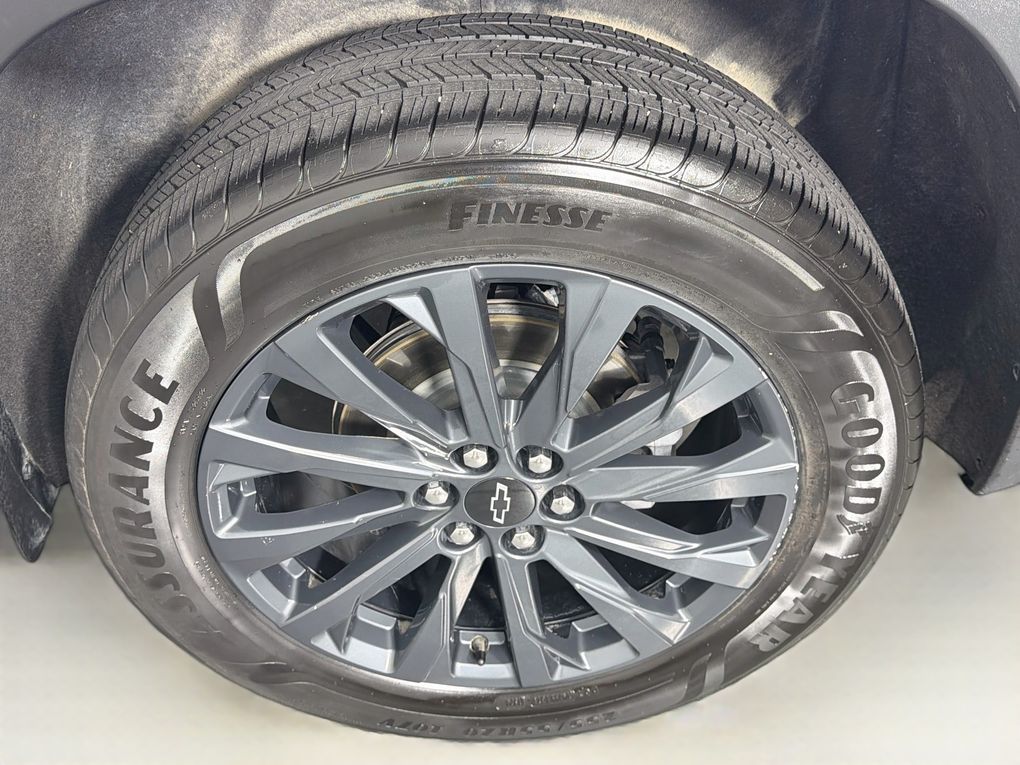 Used 2023 Chevrolet Traverse SUV