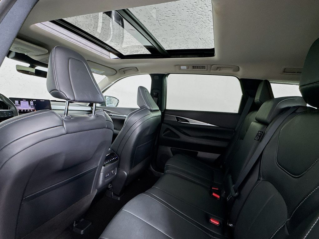 Used 2023 Infiniti QX60 SUV