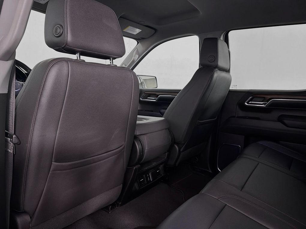 2024 GMC Sierra 1500 SLT - Photo 36