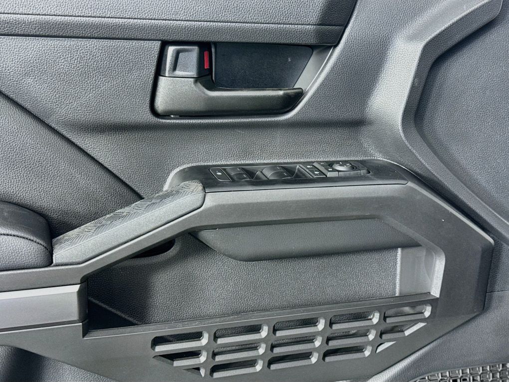 2026 Toyota Tacoma SR5 - Photo 22