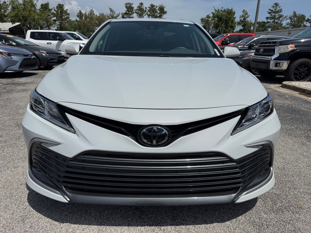 Used 2022 Toyota Camry LE with VIN 4T1C11AK4NU061024 for sale in Saint Augustine, FL