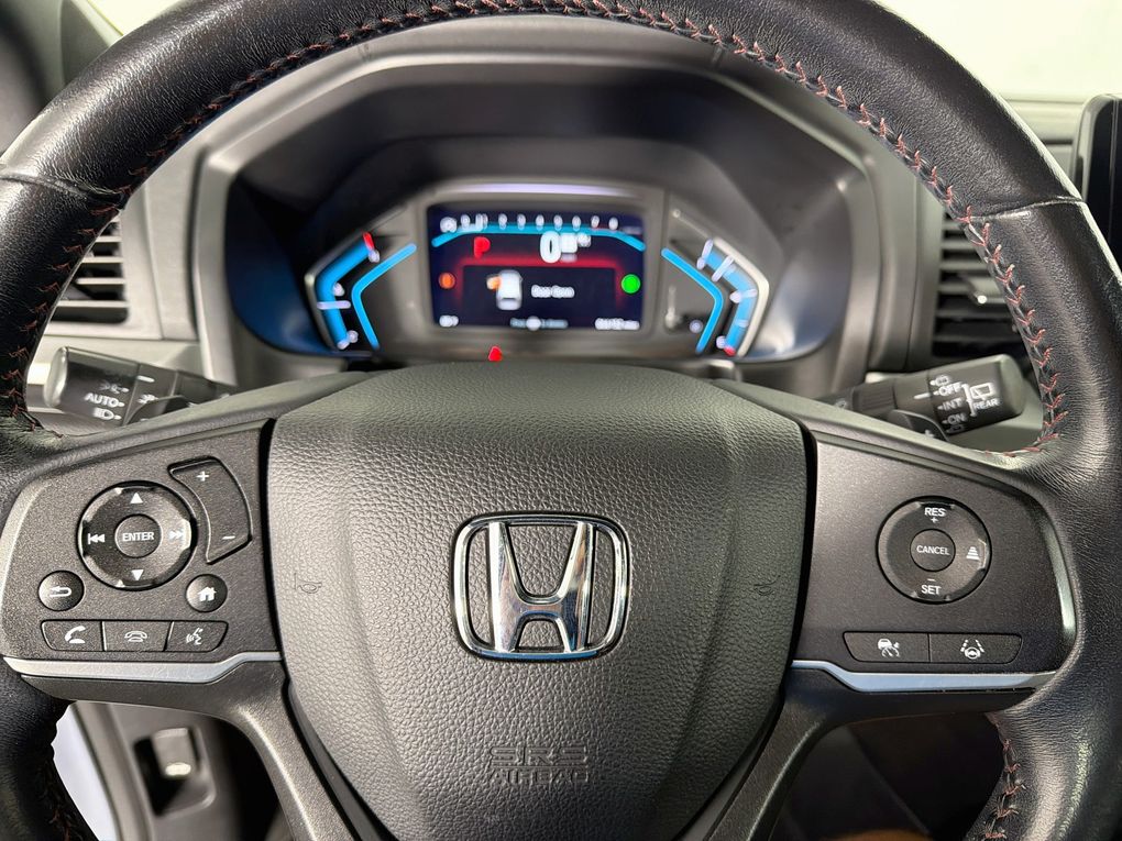 Used 2023 Honda Odyssey Van