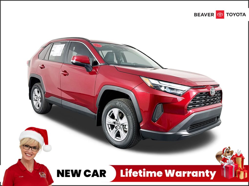 2025 Toyota RAV4 XLE's photo