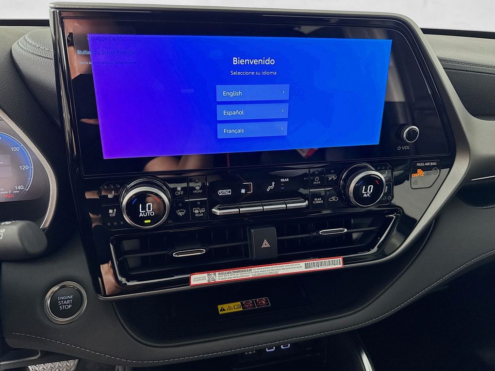 Used 2025 Toyota Highlander SUV