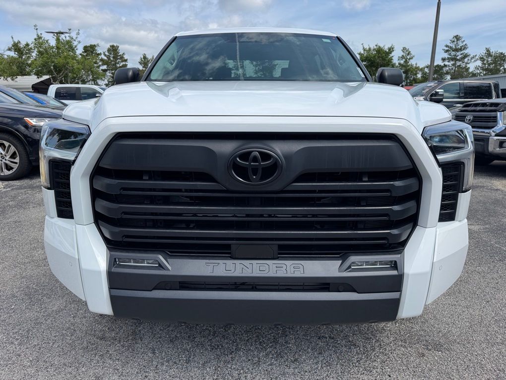 Used 2022 Toyota Tundra SR5 with VIN 5TFLA5AB3NX009474 for sale in Saint Augustine, FL