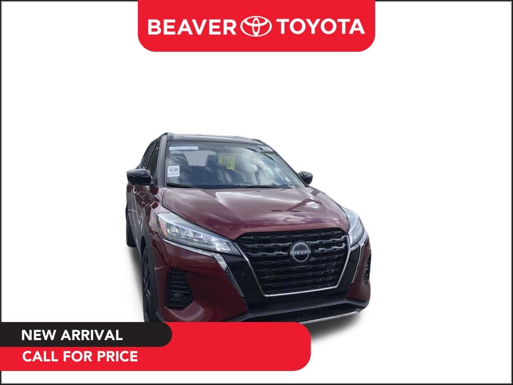 2023 Nissan Kicks SR FWD