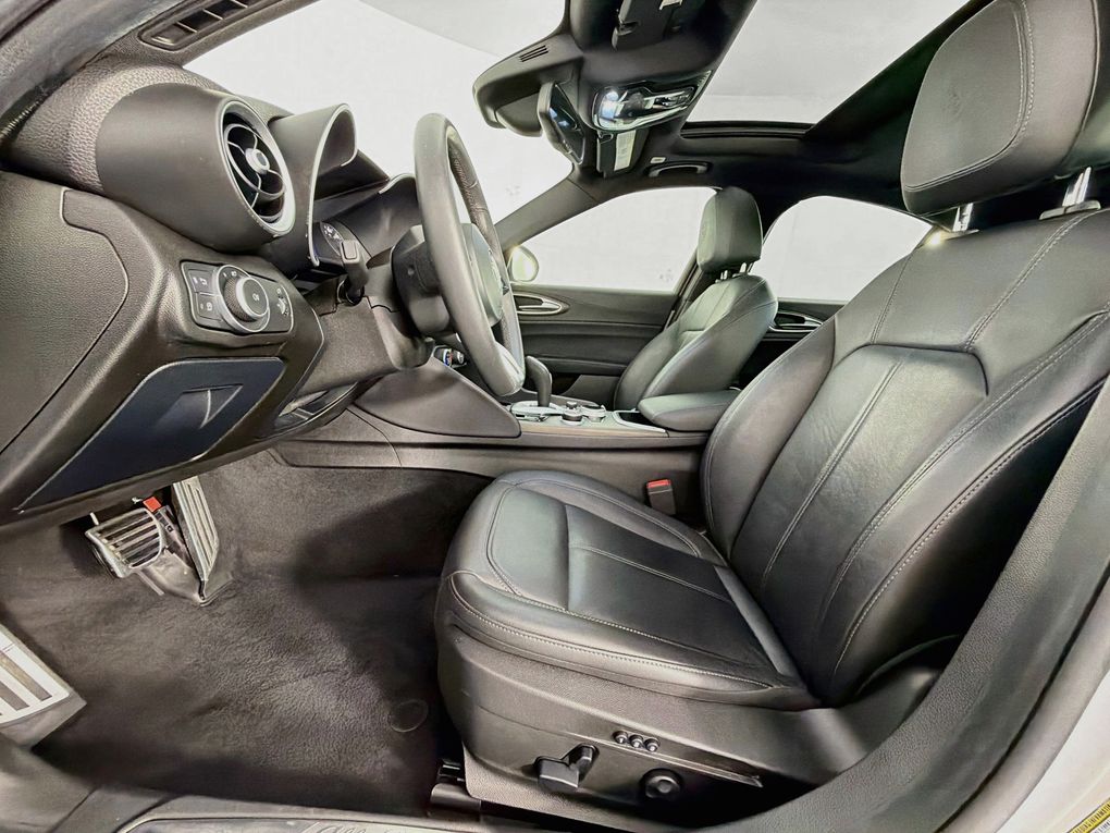 Used 2022 Alfa romeo Giulia Sedan
