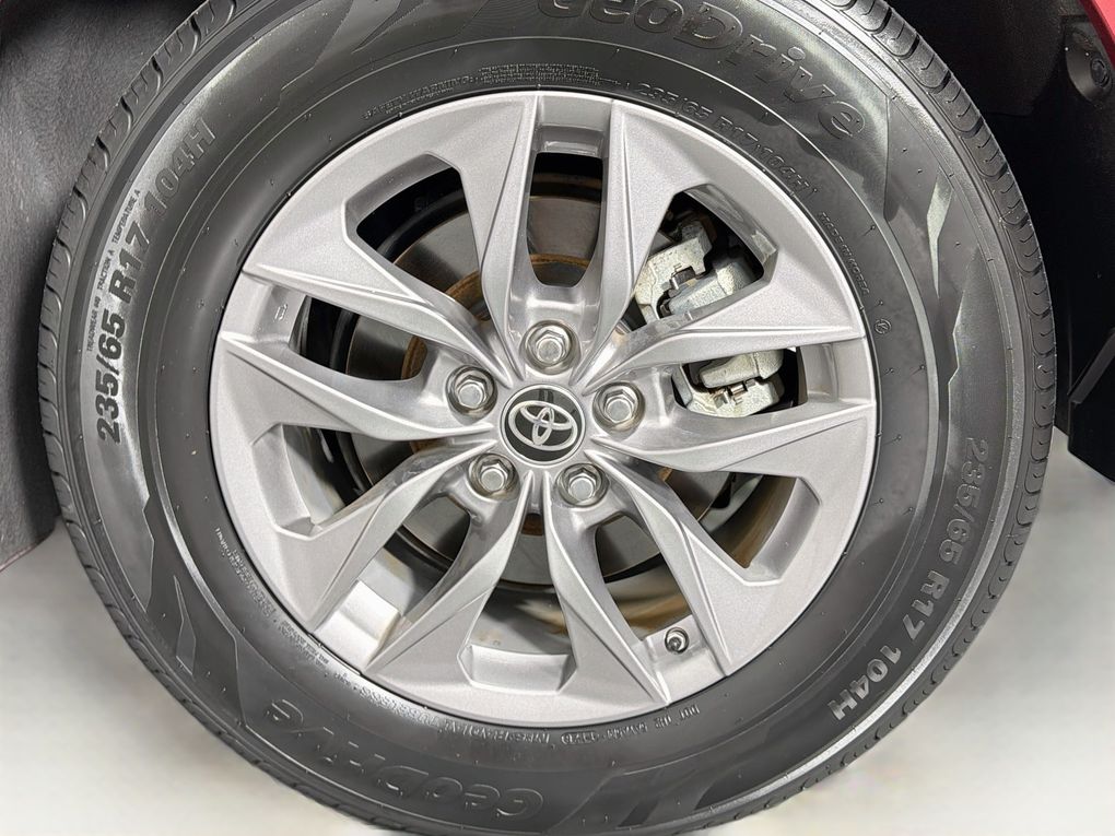 Used 2021 Toyota Sienna Van
