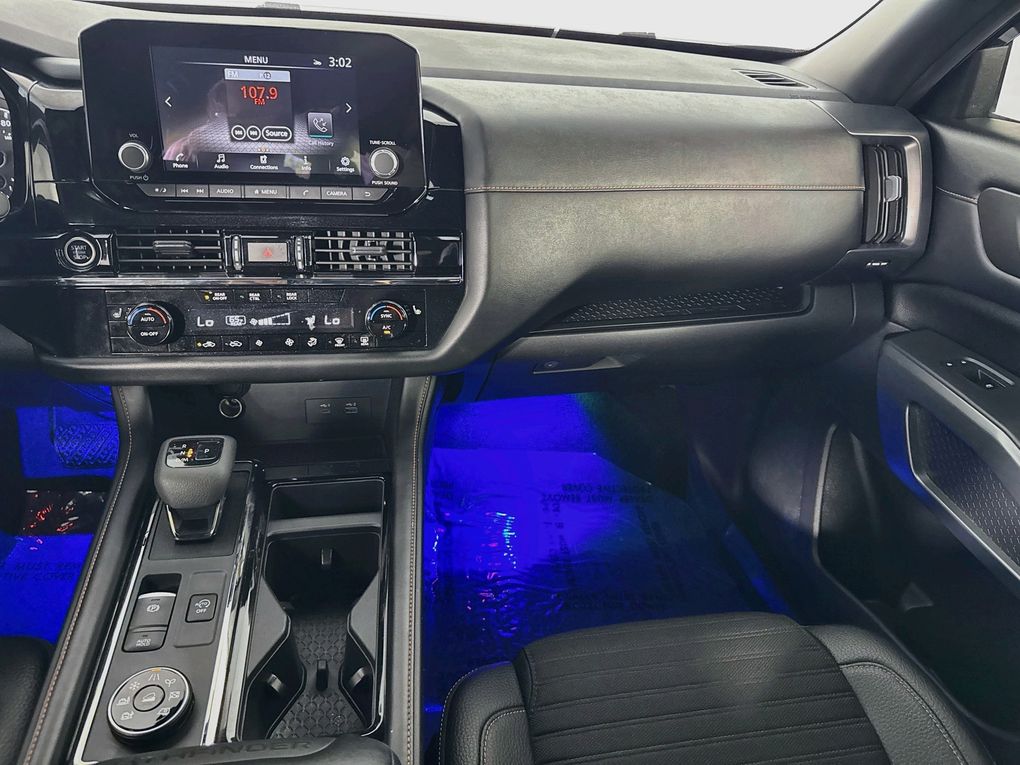 Used 2023 Nissan Pathfinder SUV