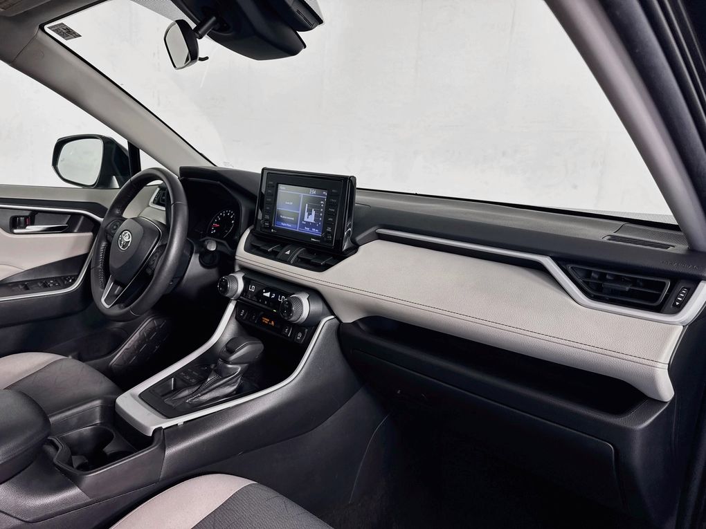 Used 2021 Toyota RAV4 SUV