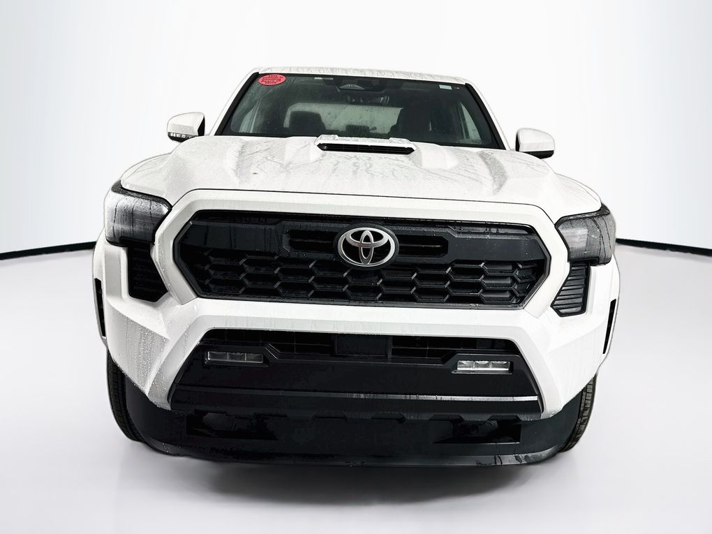 2025 Toyota Tacoma TRD Sport - Photo 2