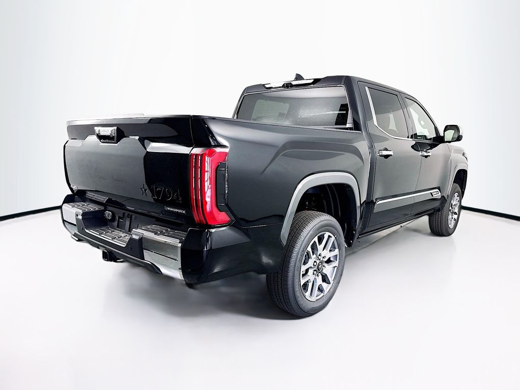 2026 Toyota Tundra 1794 Edition - Photo 9