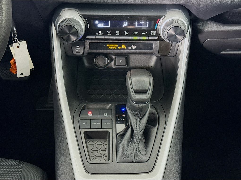 Used 2021 Toyota RAV4 SUV