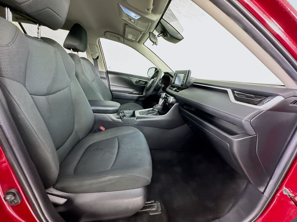 Used 2021 Toyota RAV4 SUV