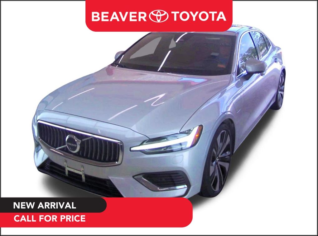 Silver 2023 Volvo S60 Sedan All-Wheel Drive Automatic