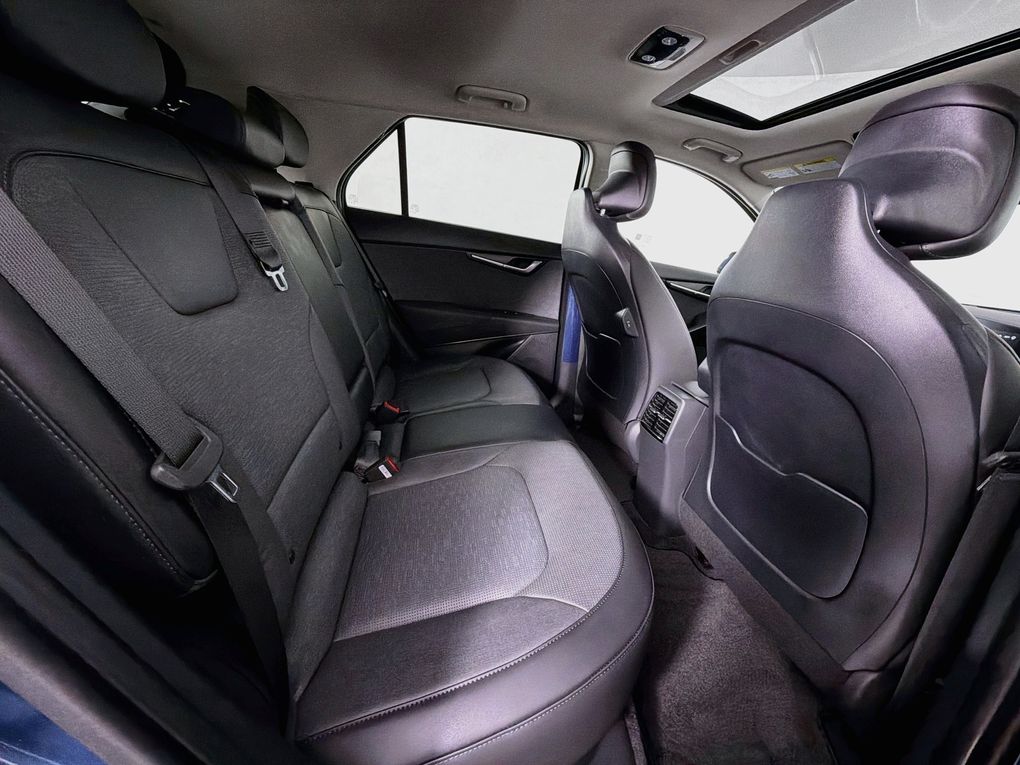 Used 2025 Kia Niro EV SUV