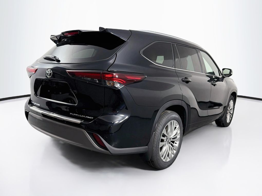 New 2026 Toyota Highlander SUV