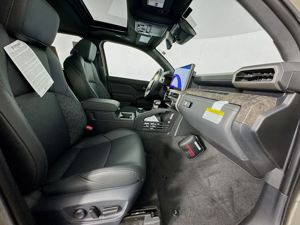 2026 Toyota Tacoma Limited - Photo 29
