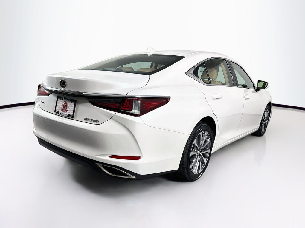 Used 2023 Lexus ES Sedan