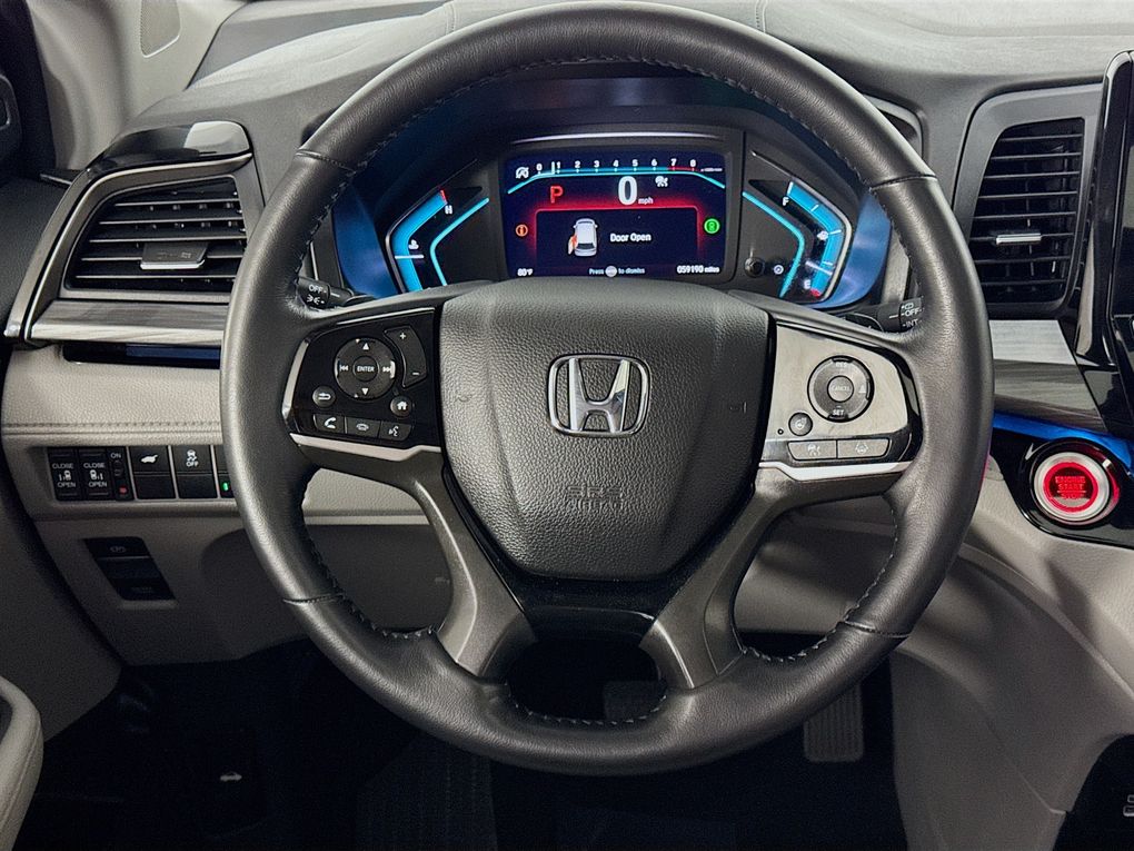 Used 2024 Honda Odyssey Van
