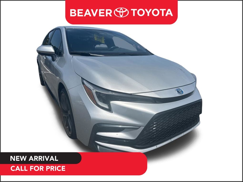 2024 Toyota Corolla SE Hybrid CVT's photo