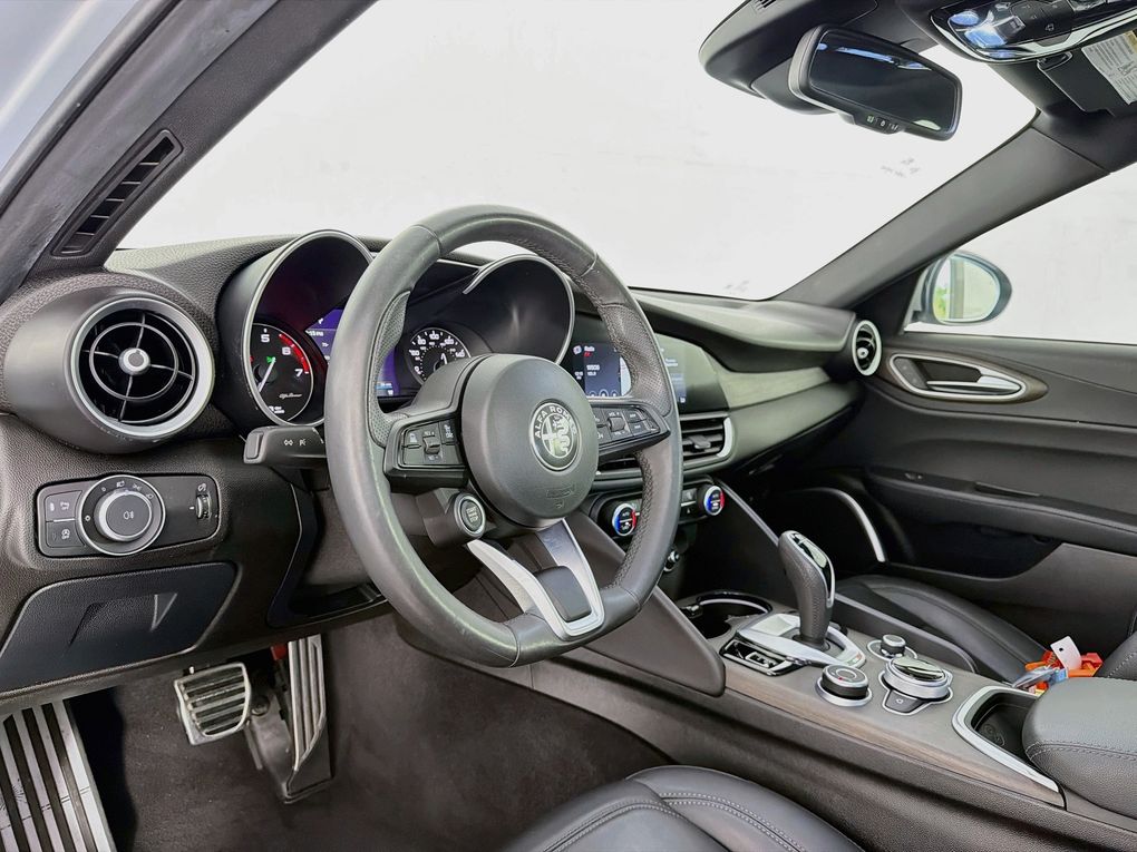 Used 2022 Alfa romeo Giulia Sedan