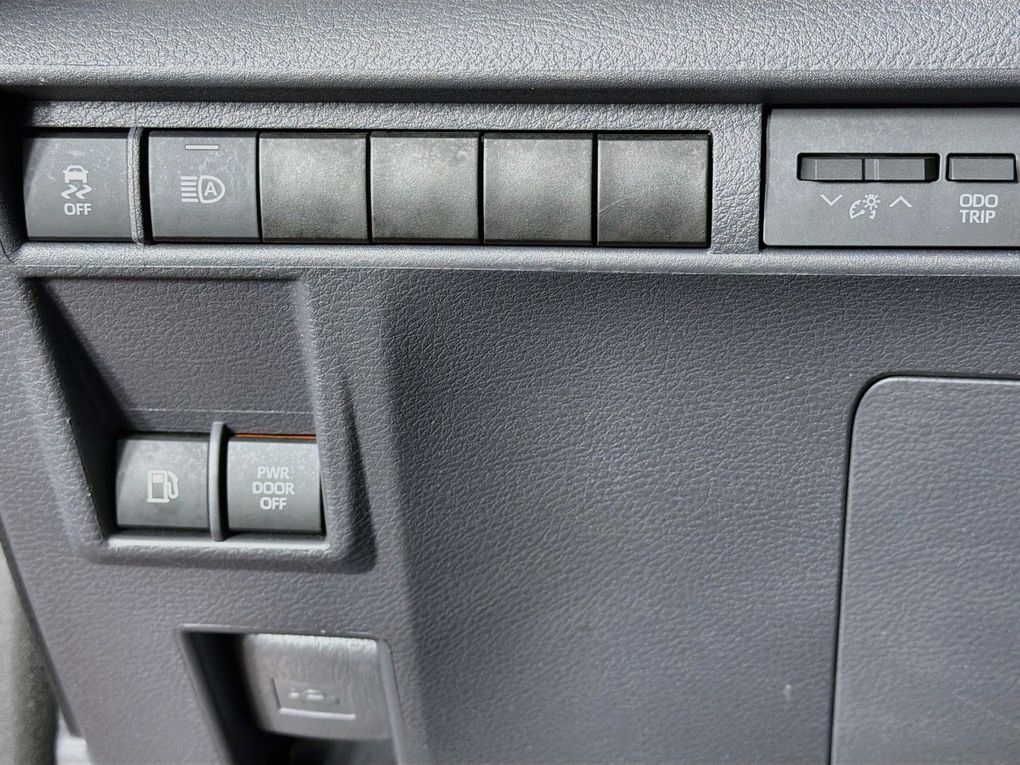 Used 2021 Toyota Sienna Van