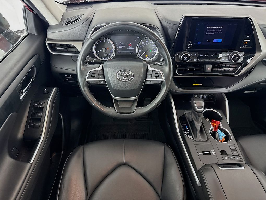 Used 2023 Toyota Highlander SUV