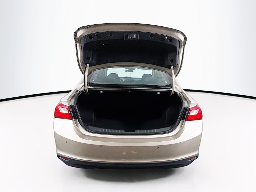 Used 2024 Chevrolet Malibu Sedan