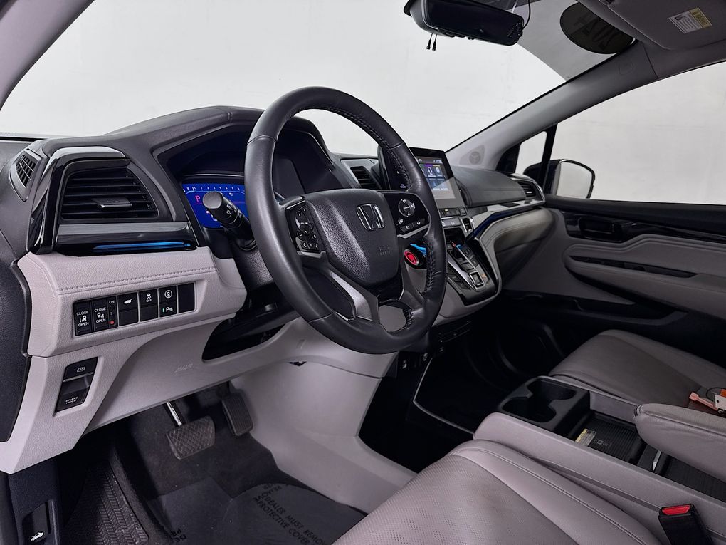 Used 2024 Honda Odyssey Van