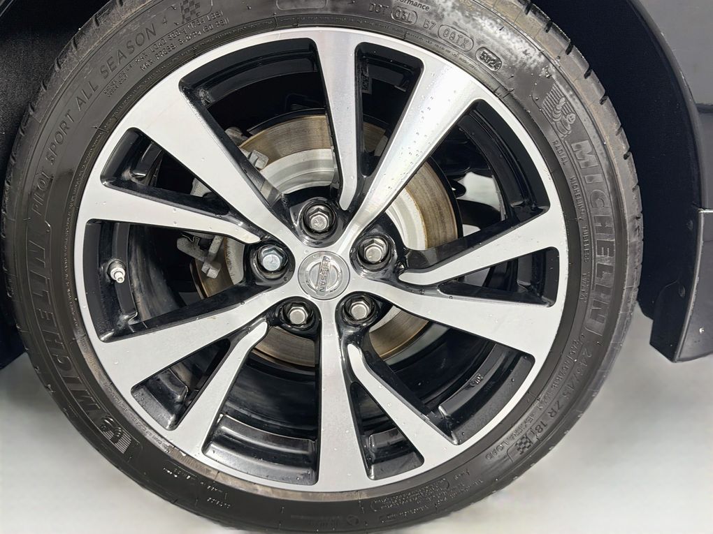 Used 2018 Nissan Maxima Sedan