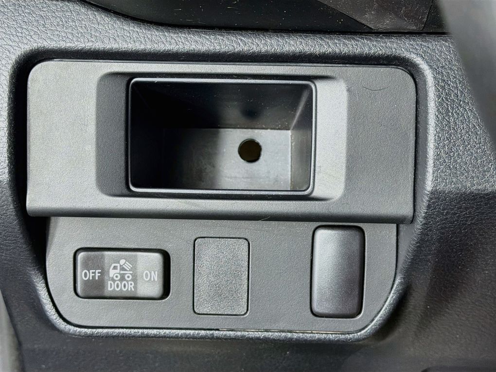 Used 2017 Toyota Tacoma Truck