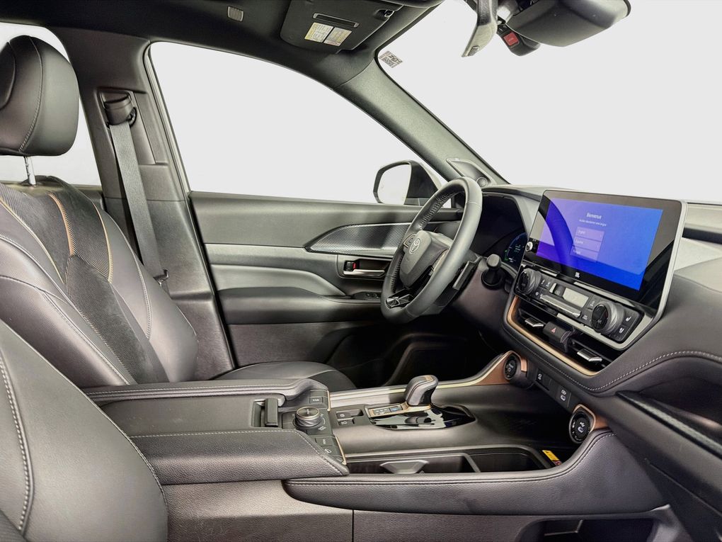 Used 2025 Toyota Grand Highlander Hybrid SUV