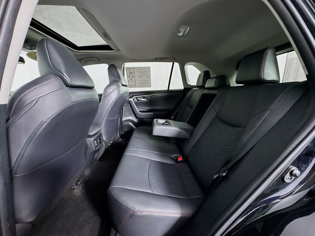Used 2021 Toyota RAV4 SUV