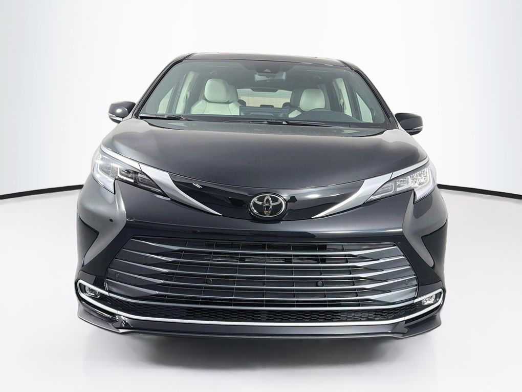 New 2026 Toyota Sienna Van