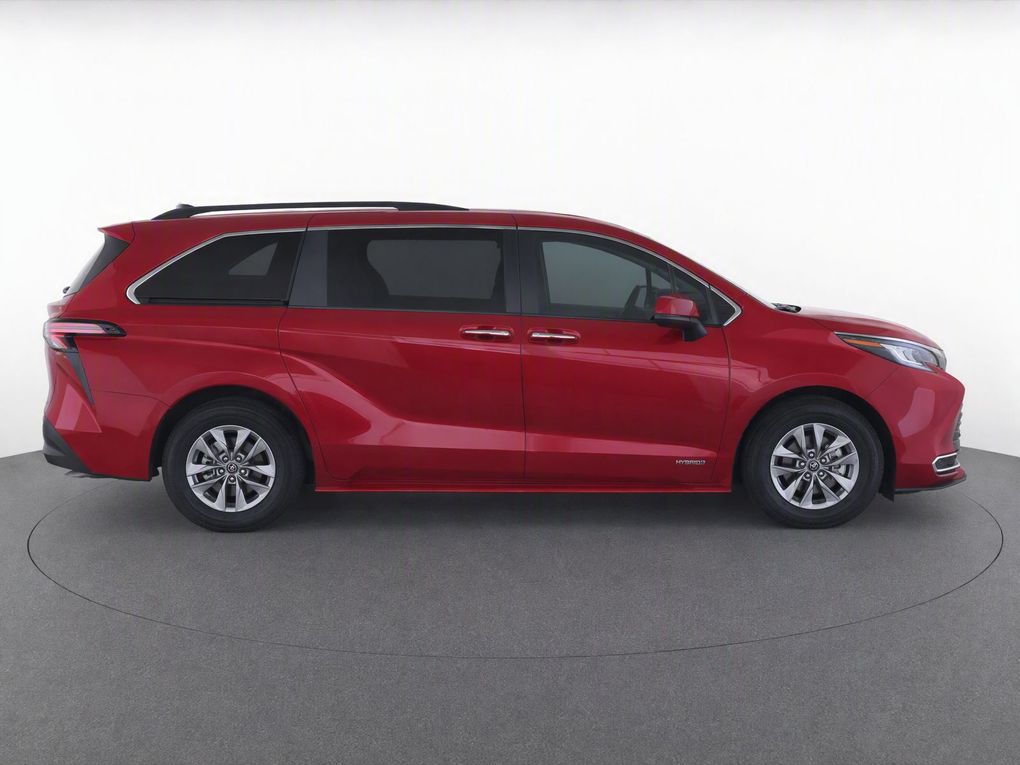 Used 2021 Toyota Sienna Van