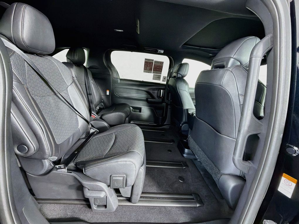 New 2026 Toyota Sienna Van