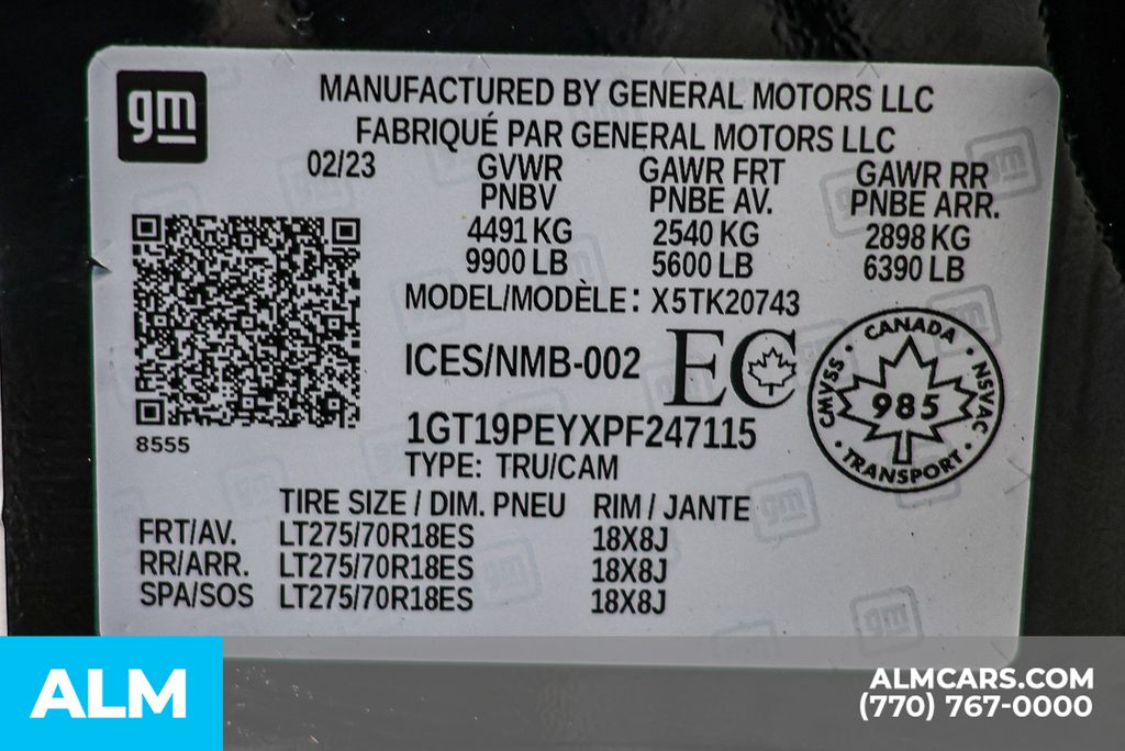 Used 2023 Black GMC AT4 image 54
